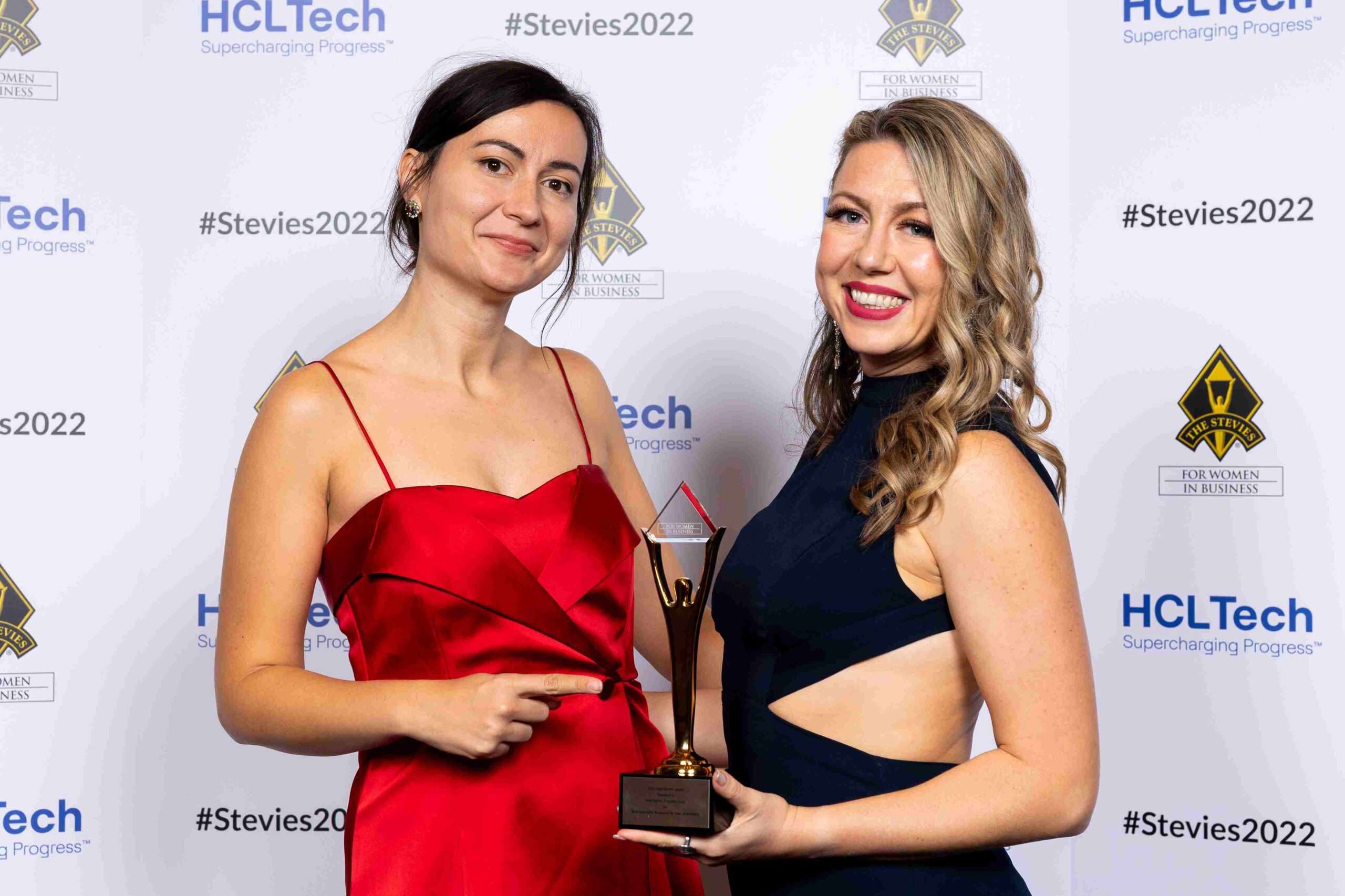 Dani-Peleva-Franchise-Fame-wins-Gold-award-at-the-Stevie-Awards